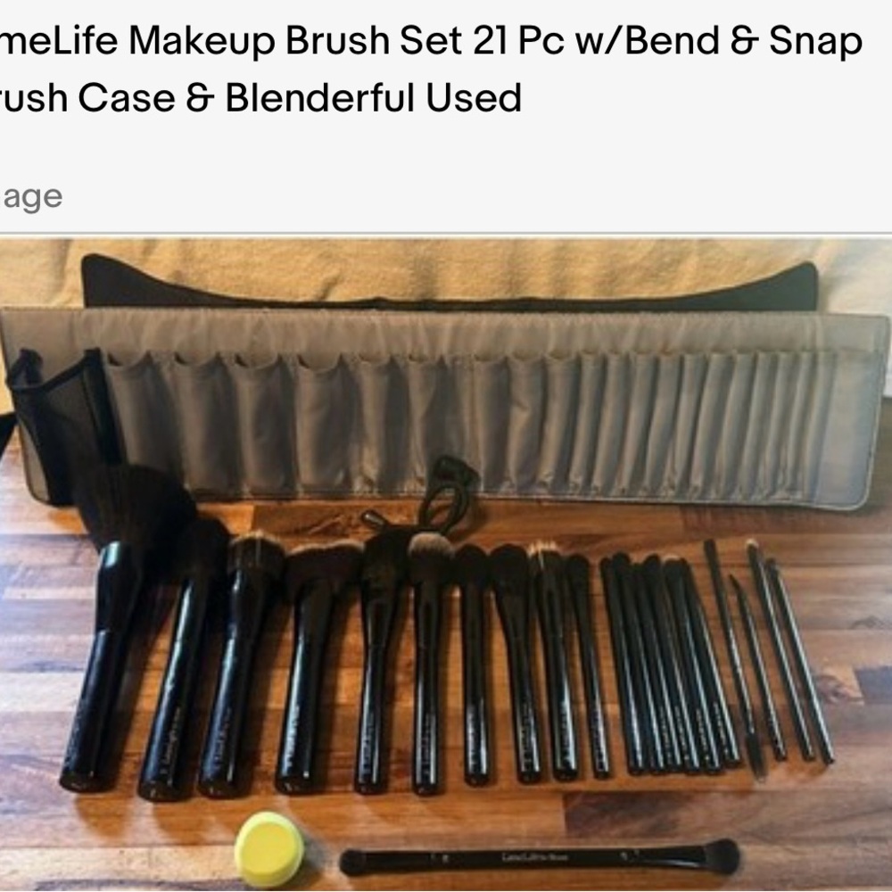 LimeLife by Alcone 21-Piece Black Makeup Brush Set with Blenderful & Carry Case